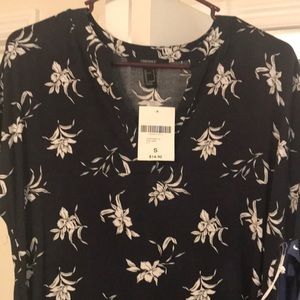 Navy blue short sleeve dress with white floral